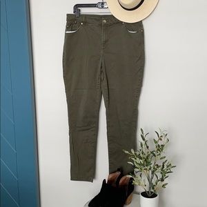 Chico’s Green Jeggings